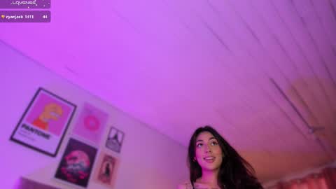 Mariana  online show from 02/13/26, 10:17