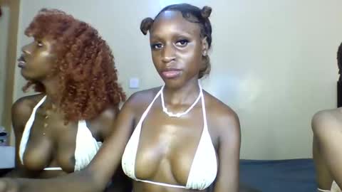 Snapshot of babydoll_230 chatting on 04/27/26, 03:26 Babydoll 230 online show from 04/27/26, 03:26