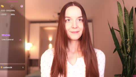 Kira online show from 04/10/26, 09:52