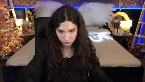 Sasha online show from 12/15/25, 07:51