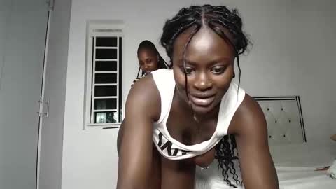 Snapshot of babygurl_barbie chatting on 10/09/25, 06:06 BARBIE online show from 10/09/25, 06:06