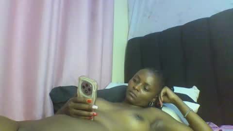 Babylisah online show from 12/18/25, 07:20