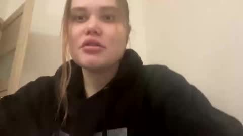 babymeow17 online show from 01/08/26, 10:45