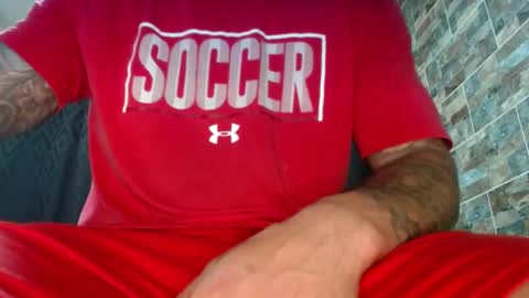 Snapshot of babyrecord chatting on 01/05/25, 10:29 babyrecord online show from 01/05/25, 10:29