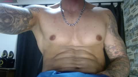 Snapshot of babyrecord chatting on 11/23/25, 12:43 babyrecord online show from 11/23/25, 12:43