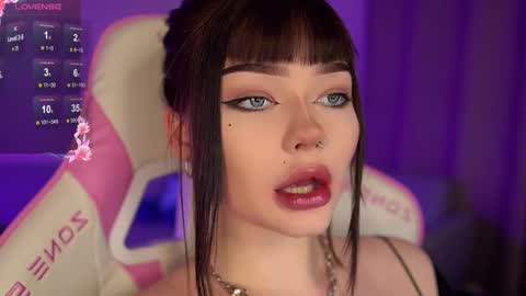 Nika online show from 02/21/26, 09:27