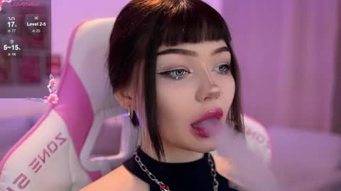 Nika online show from 04/07/26, 07:36