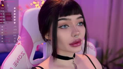 Snapshot of babyroxynill chatting on 05/26/26, 10:06 Nika online show from 05/26/26, 10:06