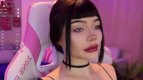 Snapshot of babyroxynill chatting on 06/04/26, 09:43 Nika online show from 06/04/26, 09:43