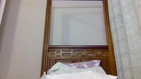 babytylerr online show from 01/17/26, 04:17