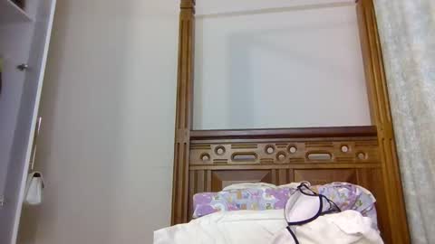 babytylerr online show from 02/14/26, 04:09