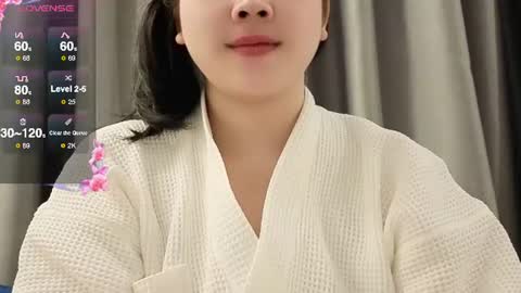 Snapshot of babyunicorn998 chatting on 06/14/26, 01:47 Baby Unicorn online show from 06/14/26, 01:47