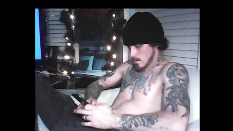 Snapshot of backwoodboiii910 chatting on 12/19/25, 01:56 backwoodboiii910 online show from 12/19/25, 01:56