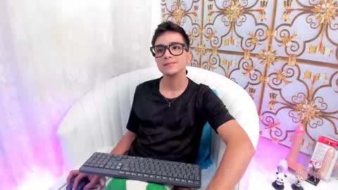 bad_boy_21_ online show from 03/20/26, 10:09