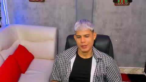 bad_boytoh online show from 12/18/25, 12:22