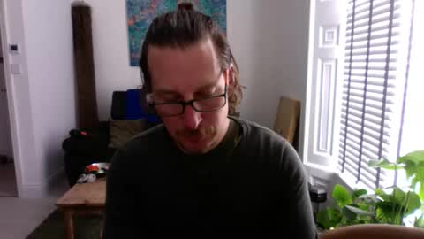 Snapshot of bad_dad43 chatting on 05/18/26, 12:11 Bad dad43 online show from 05/18/26, 12:11