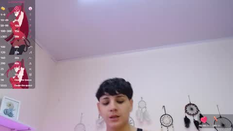 Snapshot of bad_giirl__ chatting on 12/17/24, 05:15 Anna online show from 12/17/24, 05:15