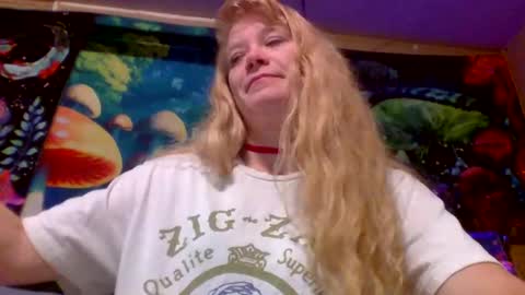 Badbitch520 online show from 03/19/26, 07:12