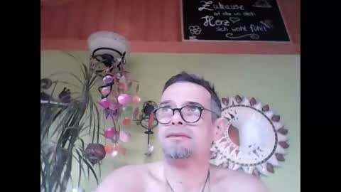 badboy2406 online show from 02/20/25, 07:55