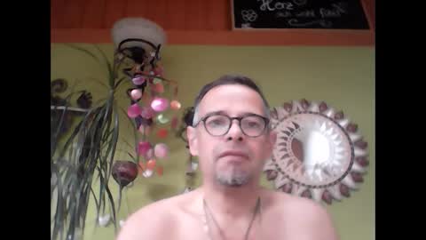 badboy2406 online show from 02/28/25, 08:31