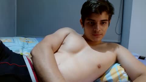 Snapshot of badbunny_69_ chatting on 01/18/25, 10:39 badbunny_69_ online show from 01/18/25, 10:39