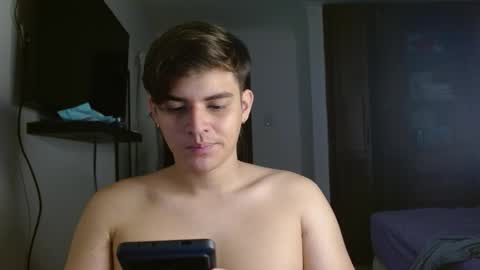 badbunny_69_ online show from 01/06/26, 08:23