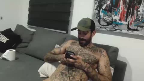 BadCouple  online show from 10/08/25, 11:35