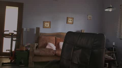 Snapshot of baddaddybrasil chatting on 02/16/25, 06:21 Baddaddybrazil online show from 02/16/25, 06:21