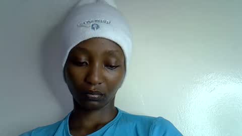 Snapshot of baddie_bunnie chatting on 11/26/25, 02:51 baddie_bunnie online show from 11/26/25, 02:51