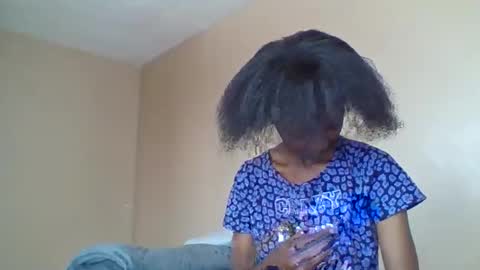 baddie_bunnie online show from 12/18/25, 10:54