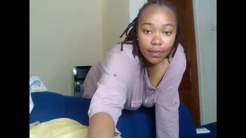 baddie_bunnie online show from 05/16/26, 06:54