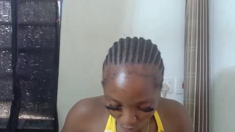 Snapshot of baddiebitchx chatting on 04/14/26, 11:38 baddiebitchx online show from 04/14/26, 11:38