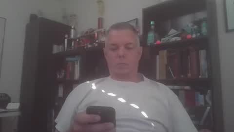 Snapshot of badger32934 chatting on 04/29/26, 09:54 Badger online show from 04/29/26, 09:54