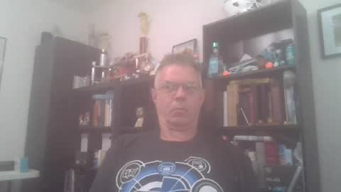 Snapshot of badger32934 chatting on 07/08/26, 10:25 Badger online show from 07/08/26, 10:25
