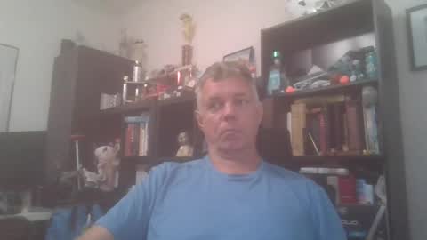Snapshot of badger32934 chatting on 07/29/26, 09:13 Badger online show from 07/29/26, 09:13