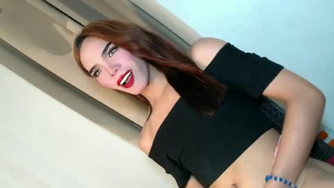 jasmine online show from 06/19/26, 01:59