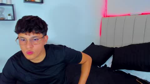 Snapshot of badgyal_ chatting on 04/08/26, 09:53 Beck and Rick online show from 04/08/26, 09:53