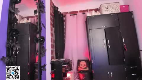        Please help me to reach 100 thumbs up online show from 02/05/26, 07:07