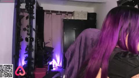        Please help me to reach 100 thumbs up online show from 03/21/26, 10:35