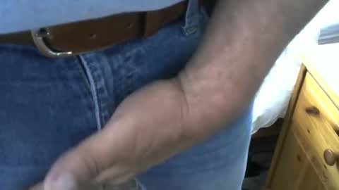 badlad10 online show from 04/11/26, 05:39