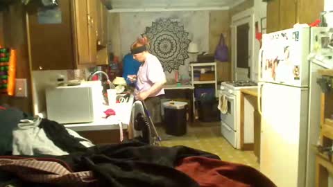 Snapshot of badnews68 chatting on 12/07/24, 11:29 StillPoPimpin online show from 12/07/24, 11:29