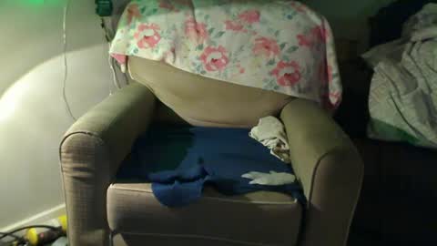 Snapshot of badnews68 chatting on 09/21/25, 07:43 StillPoPimpin online show from 09/21/25, 07:43