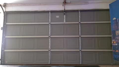 Snapshot of badnightwolf chatting on 09/28/25, 06:46 Silver online show from 09/28/25, 06:46