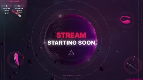 Snapshot of badnightwolf chatting on 10/10/25, 11:59 Silver online show from 10/10/25, 11:59