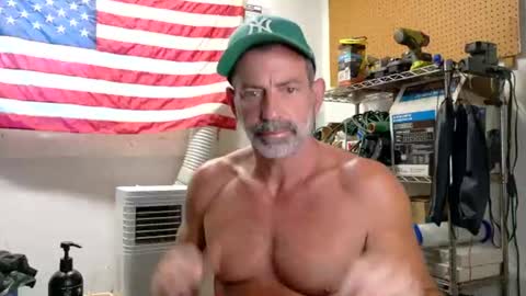 Snapshot of badnightwolf chatting on 06/28/26, 02:23 Silver online show from 06/28/26, 02:23