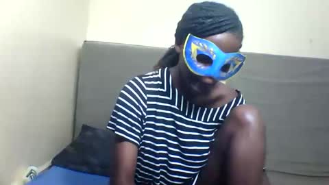 bads_girles online show from 01/18/26, 05:06