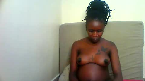 bads_girles online show from 03/17/26, 06:00