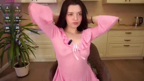 Snapshot of bae_miamor chatting on 07/01/26, 03:01 Hello my name is Ariella online show from 07/01/26, 03:01