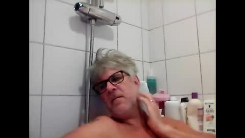 baggelina75 online show from 01/09/25, 06:47