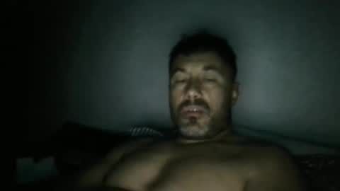 Snapshot of bagio18 chatting on 09/19/25, 08:42 Bagio online show from 09/19/25, 08:42